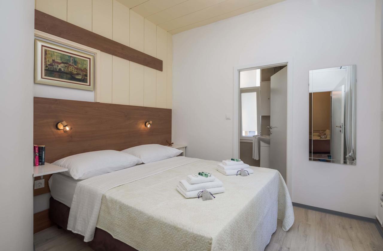 Plr-royal Luxury Apartament *