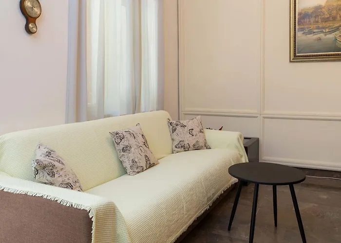 Plr-Royal Luxury Apartment